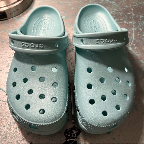 NEW with tags CROCS PLATFORM aqua blue green PURE WATER Women’s 7 - Picture 3 of 8